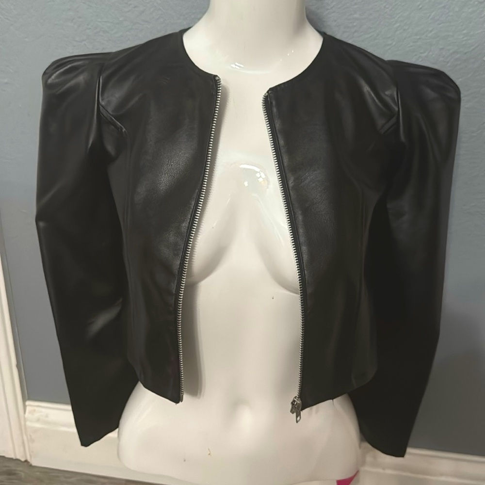 Girls black, medium, lightweight, pleather jacket. Great condition. Tags on.